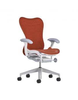 Herman Miller ergonomische bureaustoel met rode bekleding en aluminium onderstel
